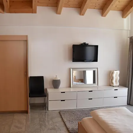 Appartement Cornelia 25 Appartement-fewo 6-bettwohnung Nr- 25 By Interhome *